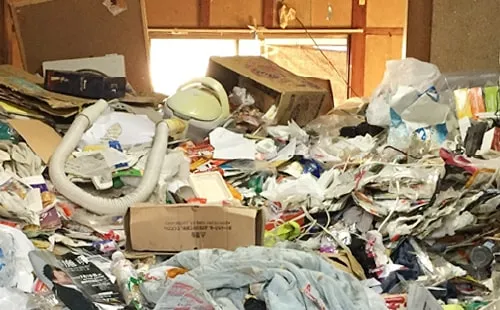 ゴミ屋敷片付け